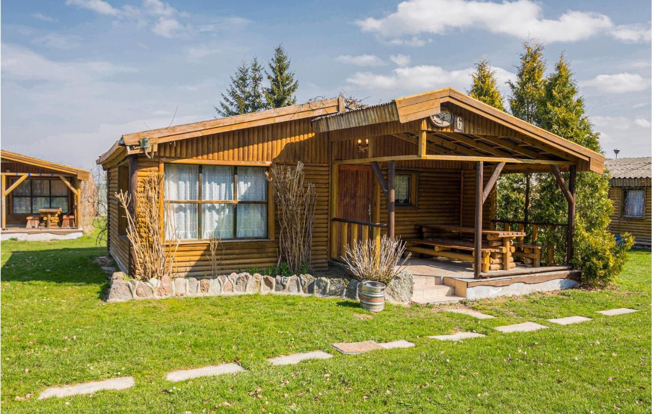 Amazing Home In Wilczeta With Kitchenette Eksteriør billede