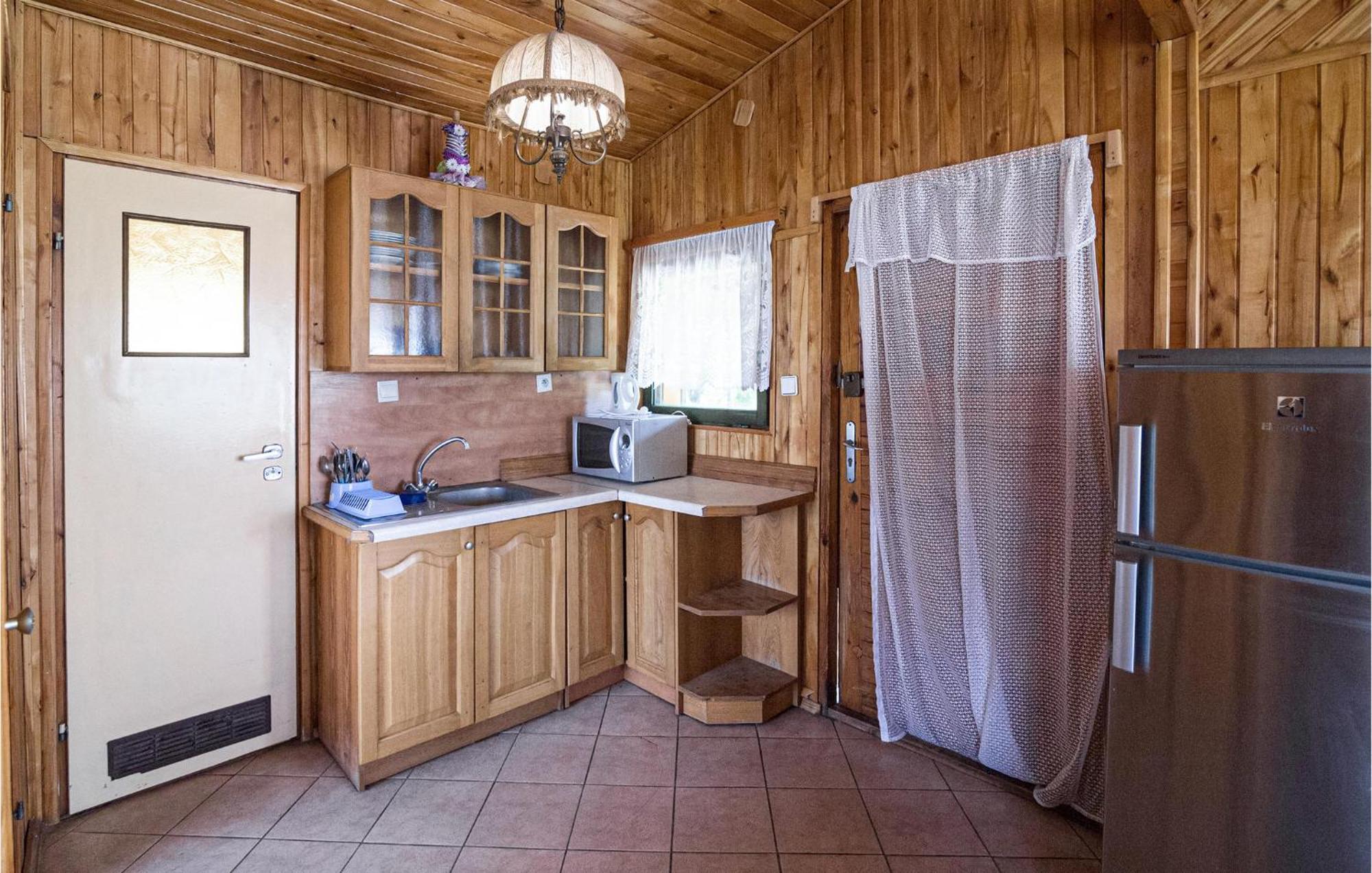 Amazing Home In Wilczeta With Kitchenette Eksteriør billede